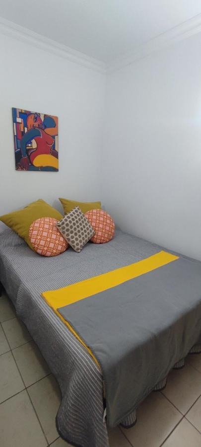 Simpatico Apartamento Com Piscina Em Albufeira Apartment Екстериор снимка