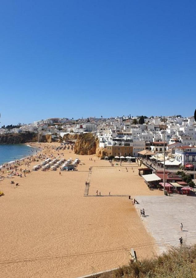 Simpatico Apartamento Com Piscina Em Albufeira Apartment Екстериор снимка